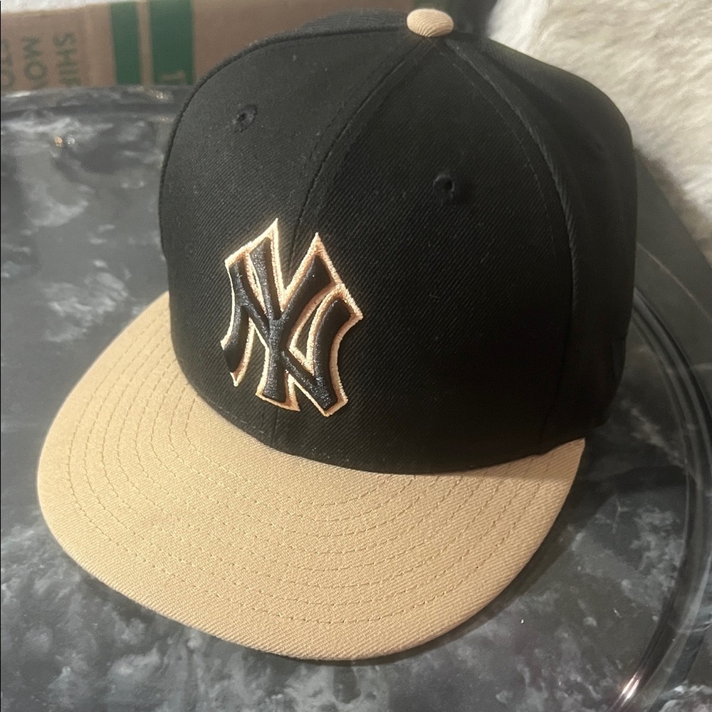 New Era Men's Black Hat